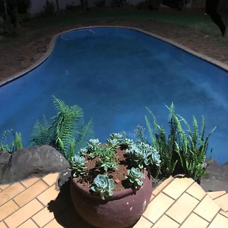 Kusha Two Hotel Sabie Buitenkant foto
