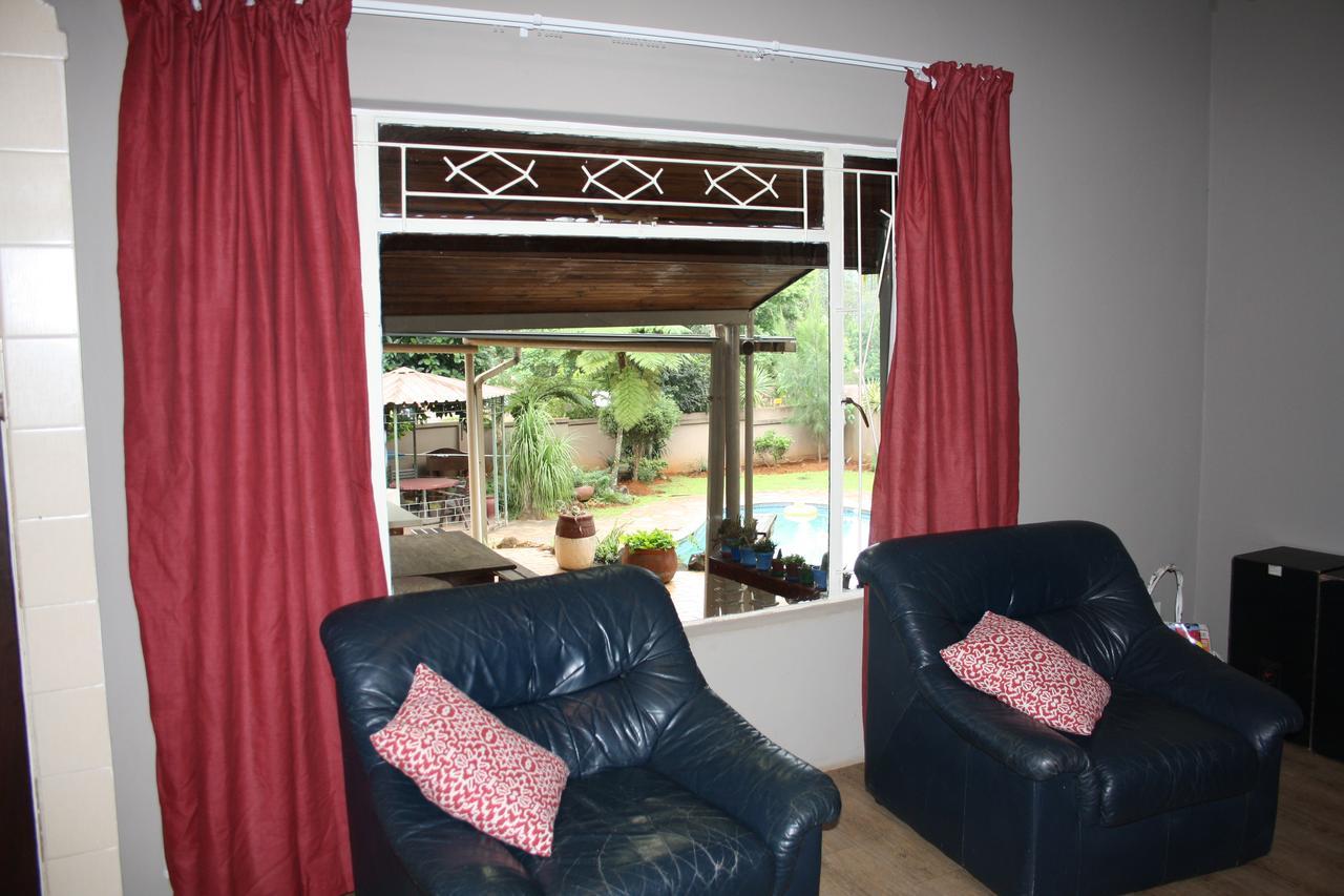 Kusha Two Hotel Sabie Buitenkant foto